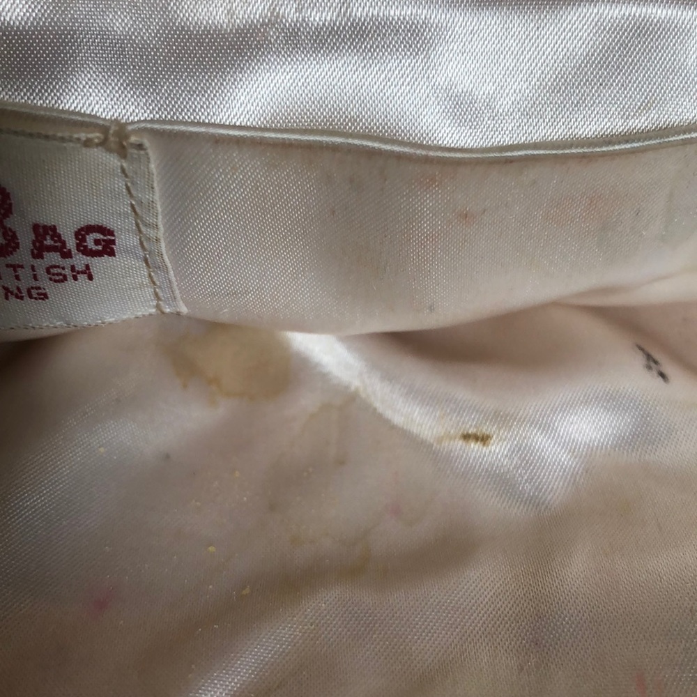 White Beaded evening bag VTG British Hong Kong - Picture 10 of 12